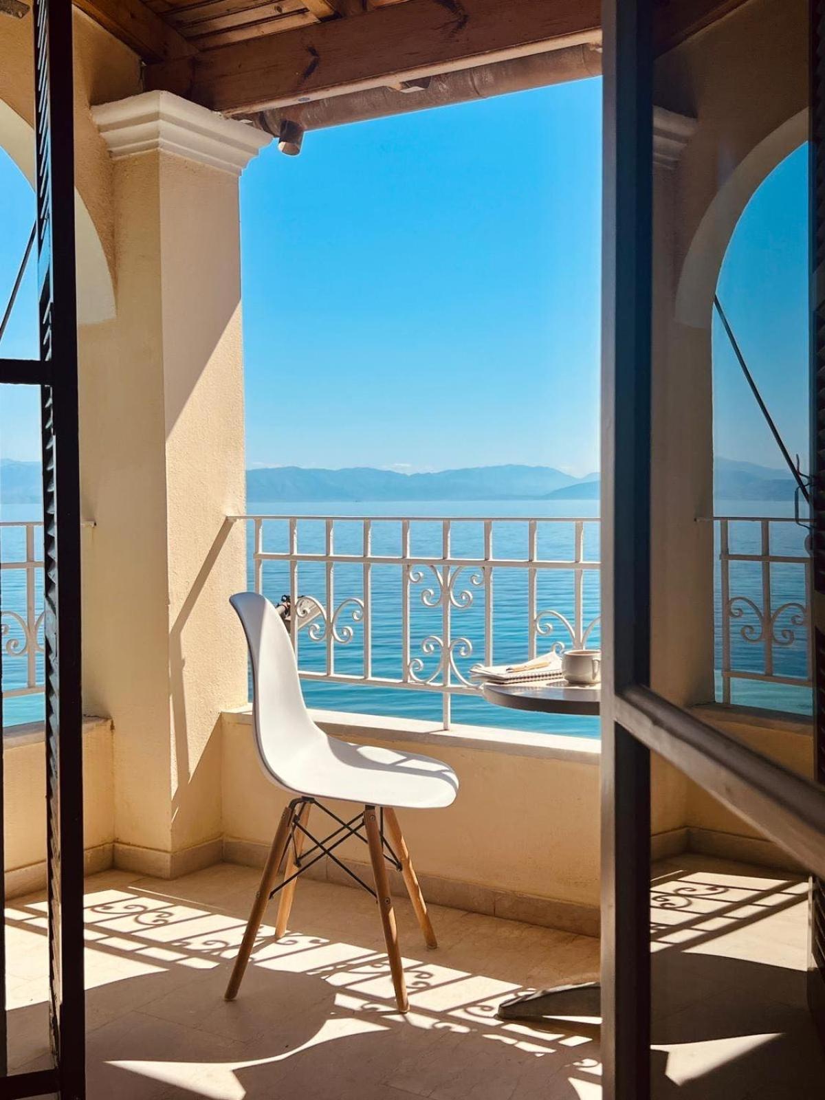 Aparthotel Ionian Mare Agios Ioannis Peristerion Exterior foto